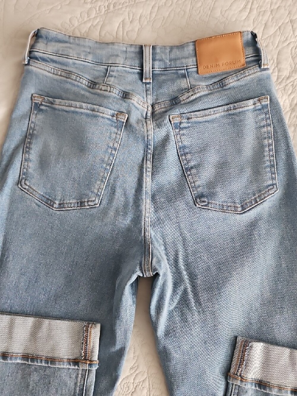 Aritzia Denim Forum 90s Snatched High Rise Wide Jean